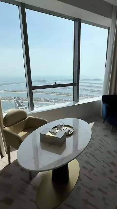 Exquisite Studio - Highest At The Palm Tower Dubai