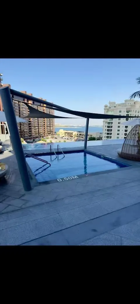 Exquisite Studio - Highest At The Palm Tower Dubai Apartment