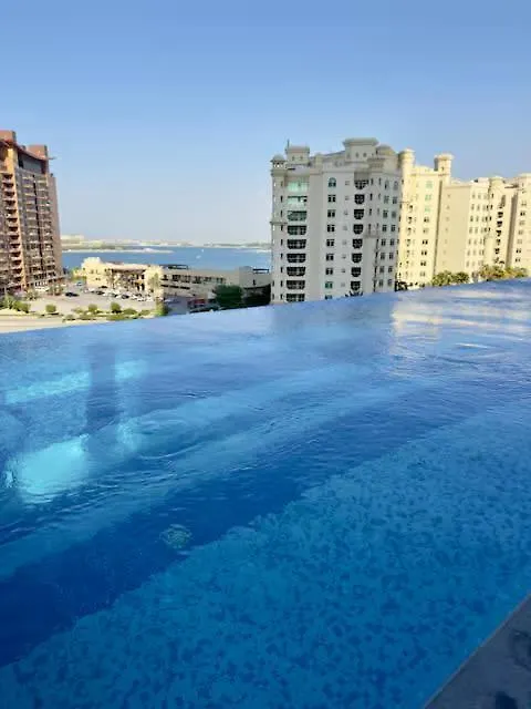 Apartment Exquisite Studio - Highest At The Palm Tower Dubai United Arab Emirates